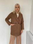 Короткое пальто в цвете camel