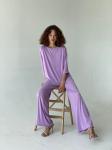 Костюм в пижамном стиле лавандовый