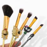 МИР ХАЯО МИЯДЗАКИ | Набор косметических кистей. 5 кистей в розово-золотом мешочке. р-р 13,6-17см