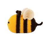 Набор для вязания "Miadolla" AMG-0102 Любопытная пчелка .