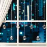 Гирлянда «Бахрома» 2.4 ? 0.7 м с насадками «Шарики», IP20, прозрачная нить, 108 LED, свечение тёплое белое, 8 режимов, 220 В