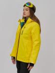Горнолыжная куртка женская зимняя желтого цвета 7015_1J