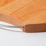 Доска разделочная деревянная с металлической ручкой Adelica, d=20?1,8 см, пропитана минеральным маслом, берёза