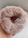 Меховая резинка для волос