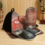 Набор для бани с принтом «Крутой мужик», 4 предмета: шапка, рукавица, тапочки, коврик, войлок, тёмный, «Банная забава»