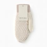 Варежки женские MINAKU, цвет молочный, 24 см