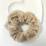 Меховая резинка для волос