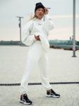 Брюки джоггеры женские молочные с начесом