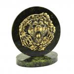 Барельеф "Медведь" на подставке из змеевика 80*45*90мм