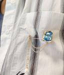 Брошь с кристаллами Swarovski