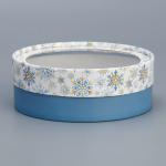 Коробка новогодняя для макарун тубус с окном «Снежинки», 16?16?5 см