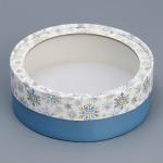 Коробка новогодняя для макарун тубус с окном «Снежинки», 16?16?5 см