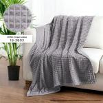 Плед ВЕЛСОФТ с тиснением 190 гр диз. Соты (16-3803) Серая чайка