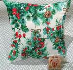 Подушка "Новогодняя" 40*40 + ароматическое саше в подарок ПНГ-2
