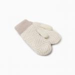 Варежки вязаные женские MINAKU, молочные, размер 24 см