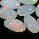 Кабошон из опала овал 7*12мм