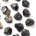 Гранат минерал, 1шт