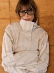 Ветровка с воротником-стойкой серо-бежевая женская