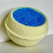 [NOKAMI] Бомбочка-чаша с мерцающей солью для ванн ЛИМОНАД шипящая, 200 гр