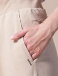 Джоггеры из футера двухнитки  с начесом и с фирменной фурнитурой